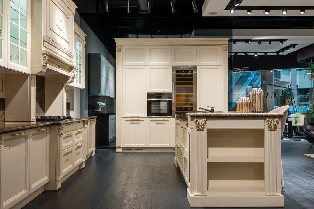 Showroom thiết bị bếp cao cấp trưng bày nhiều mẫu máy rửa bát nhập khẩu